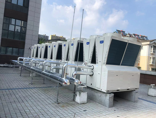 五龍社區(qū)服務(wù)中心辦公大樓，海爾風(fēng)冷模塊中央空調(diào)交付使用！